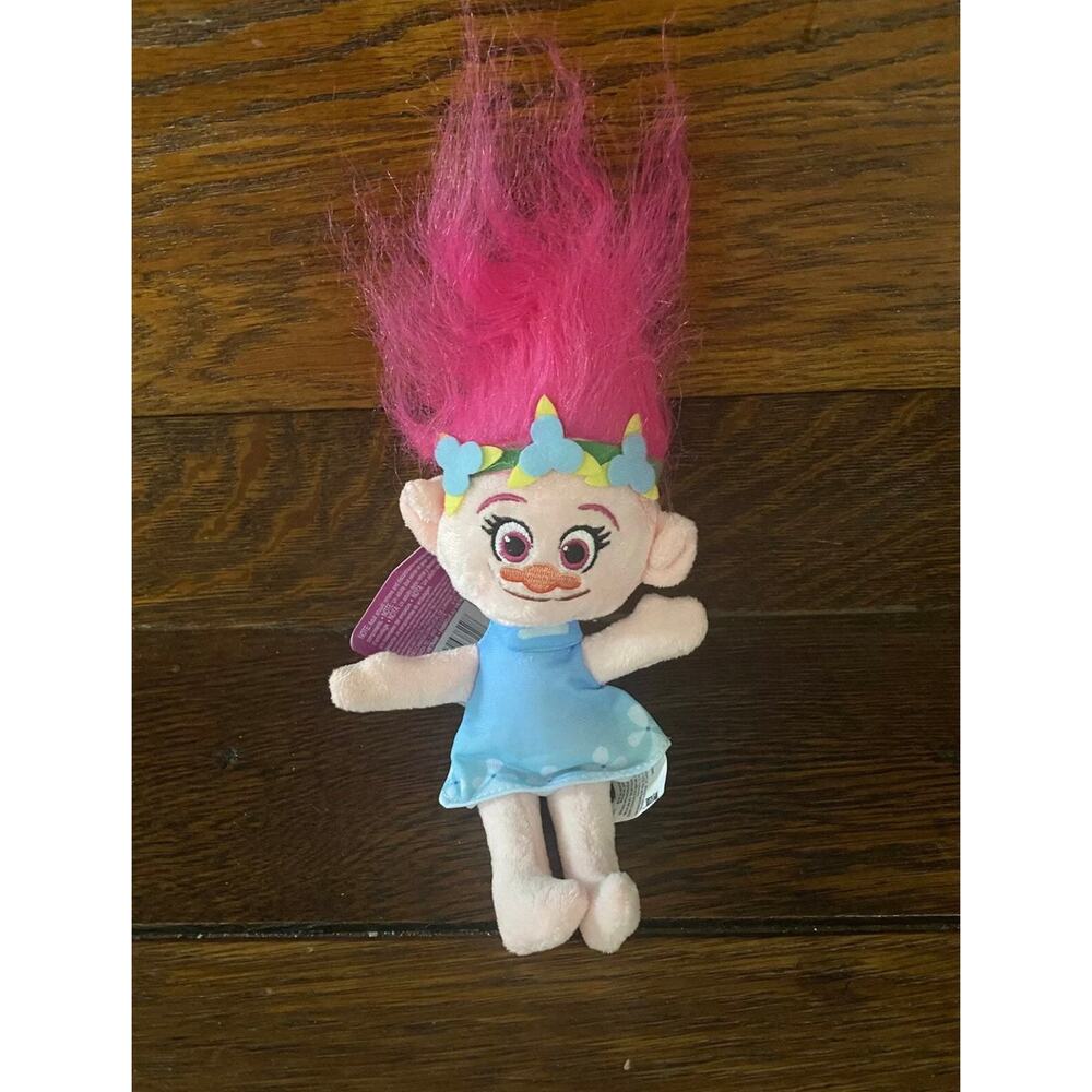 DreamWorks Trolls Poppy Plush Doll NWT 9” Pink Hair